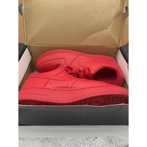 Size 10 - Men’s Nike Air Force 1 ‘07 LV8 1 University Red w/box. Clean!